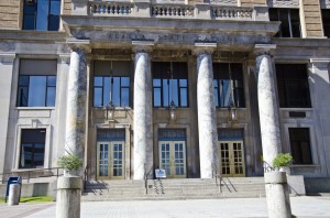 AK-capitol-front-steps-sunny-summer_horizontal