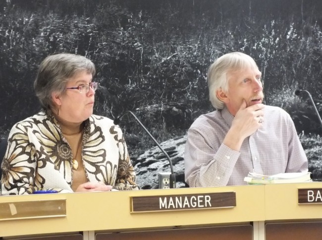 City Manager Kim Kiefer and Finance Director Bob Bartholomew